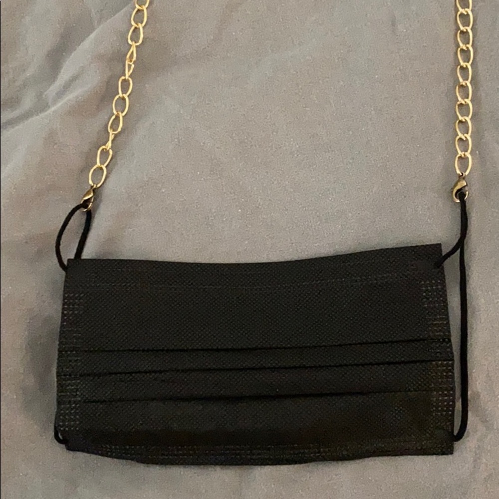 Chain for mask. Interchangeable. Sophisticated